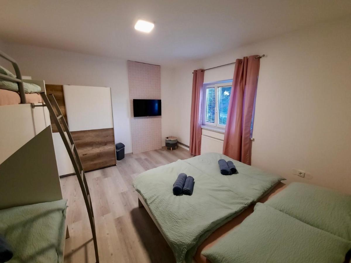 פטוי Rooms Optim מראה חיצוני תמונה