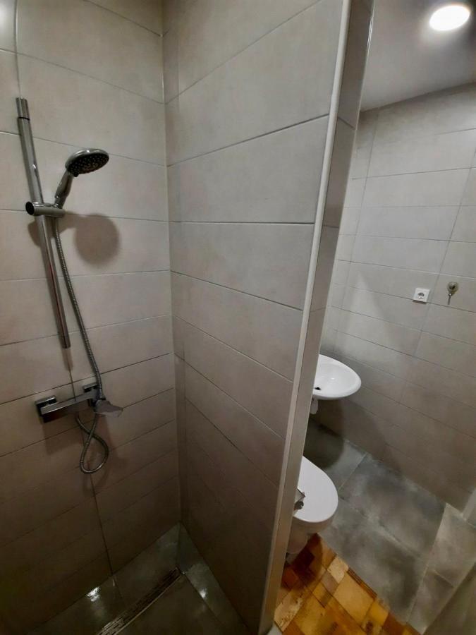 פטוי Rooms Optim מראה חיצוני תמונה